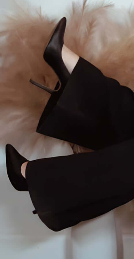 Online lash training providing confidence for new lash artists