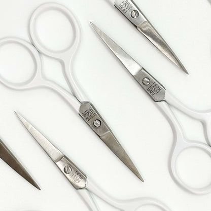 Lash Lift and Tint Kit designed for beginners to practice and master lash enhancement techniques.