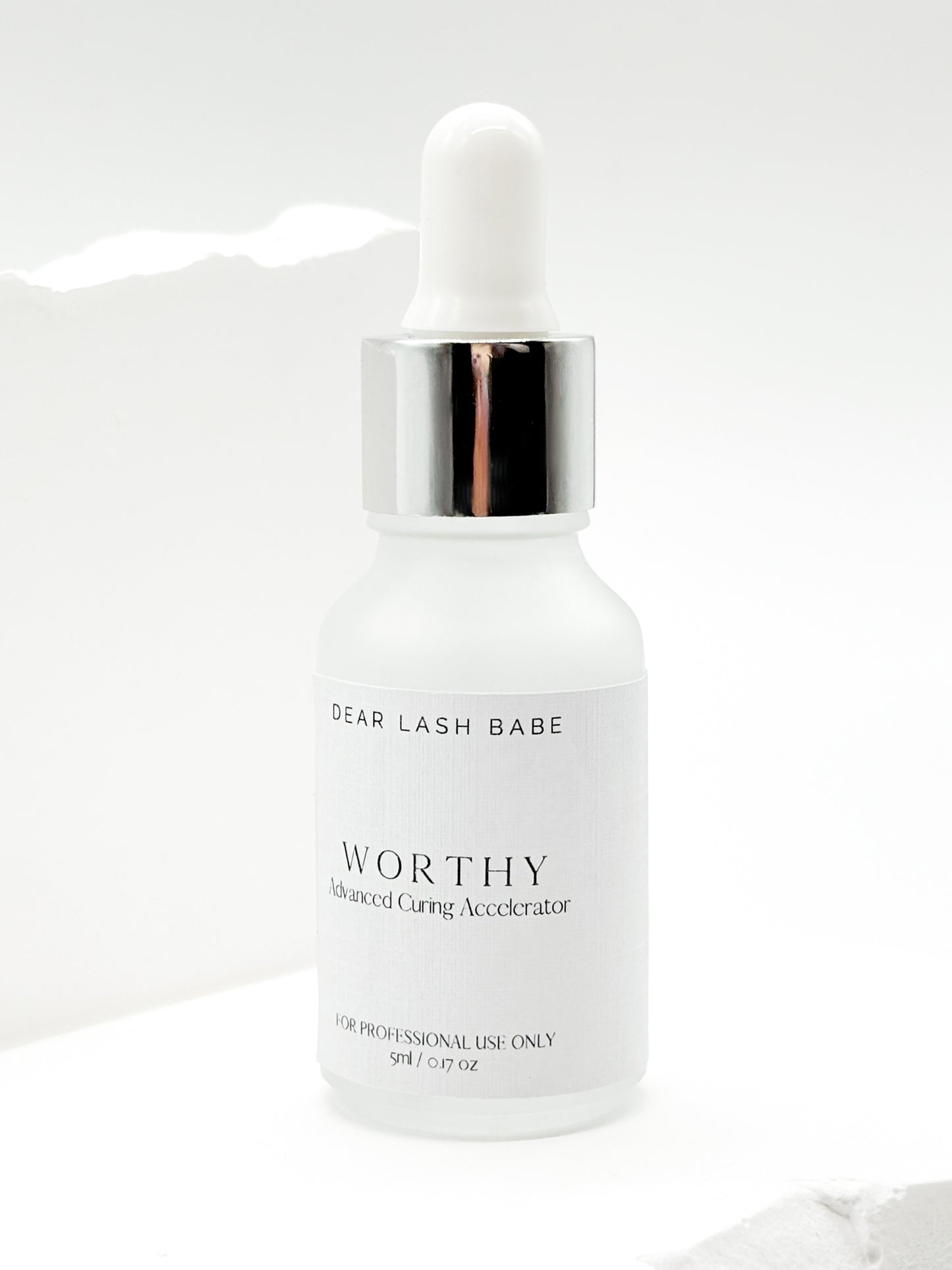 Super bonder for eyelash extensions to improve retention